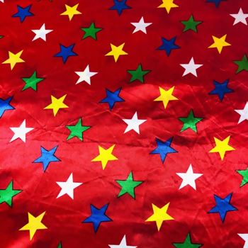 Cetim-estampado-estrela-color-verm-delarestecidos